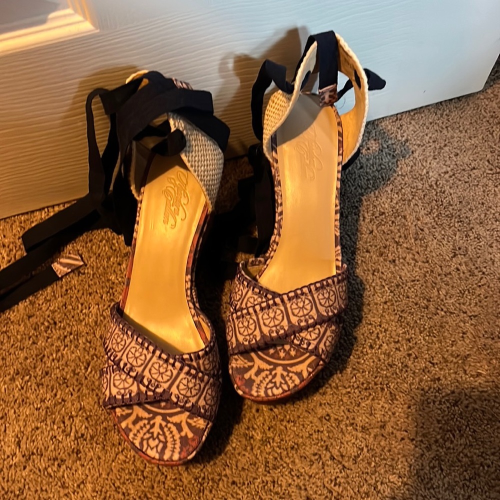 Theodore and Callum Wedge Sandal 39 1/2